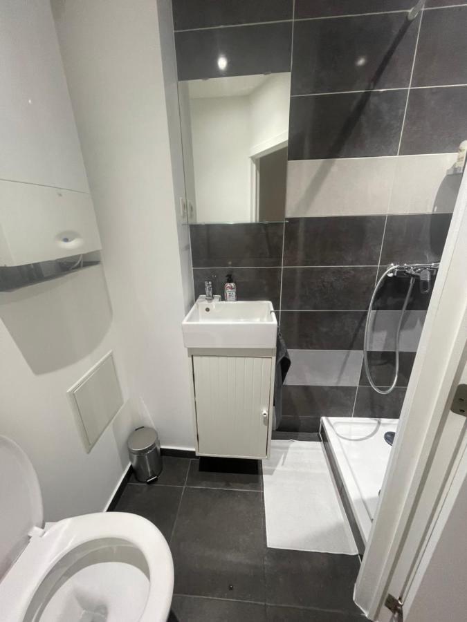 Apartament Brussels 2 Apartment Екстериор снимка